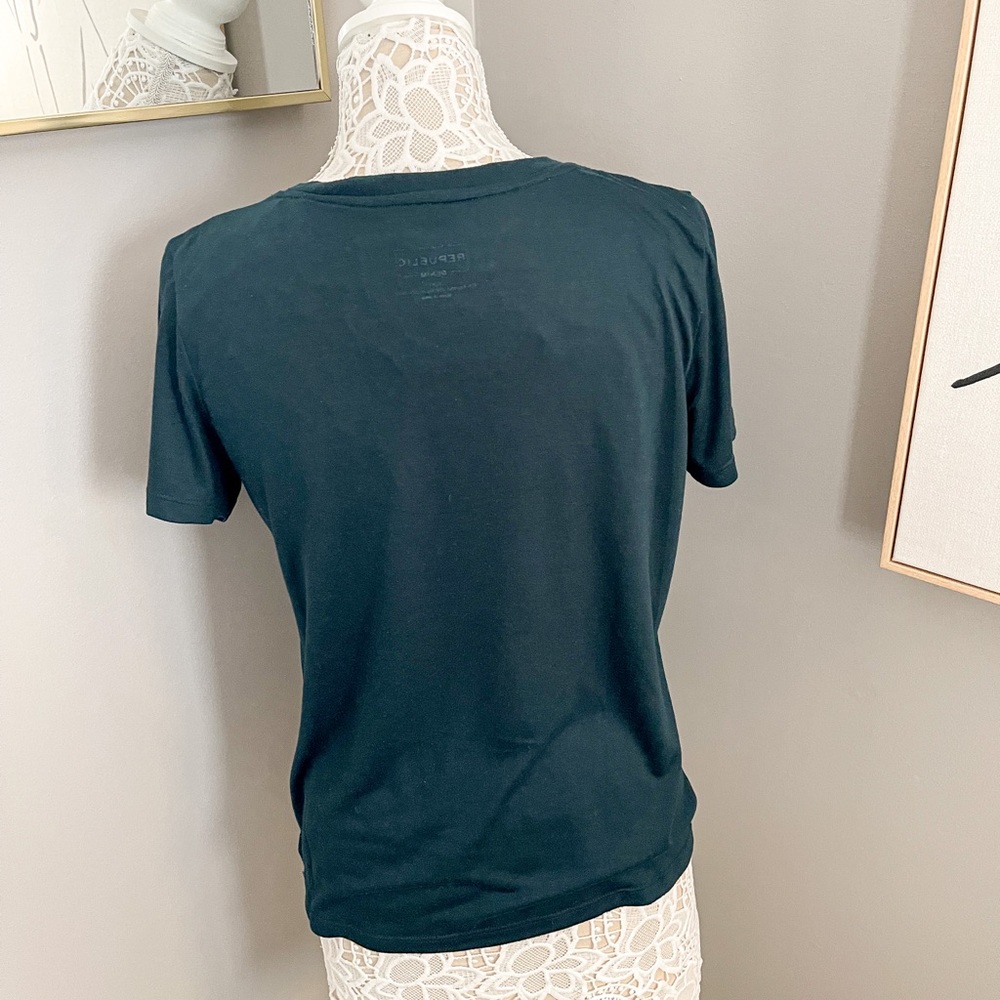 V-Neck Tee - Picture 3 of 4